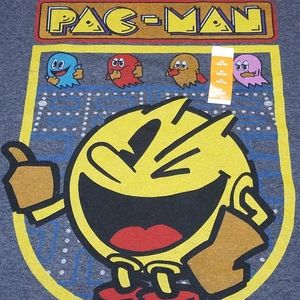 NEW! PAC-MAN T-SHIRT. M